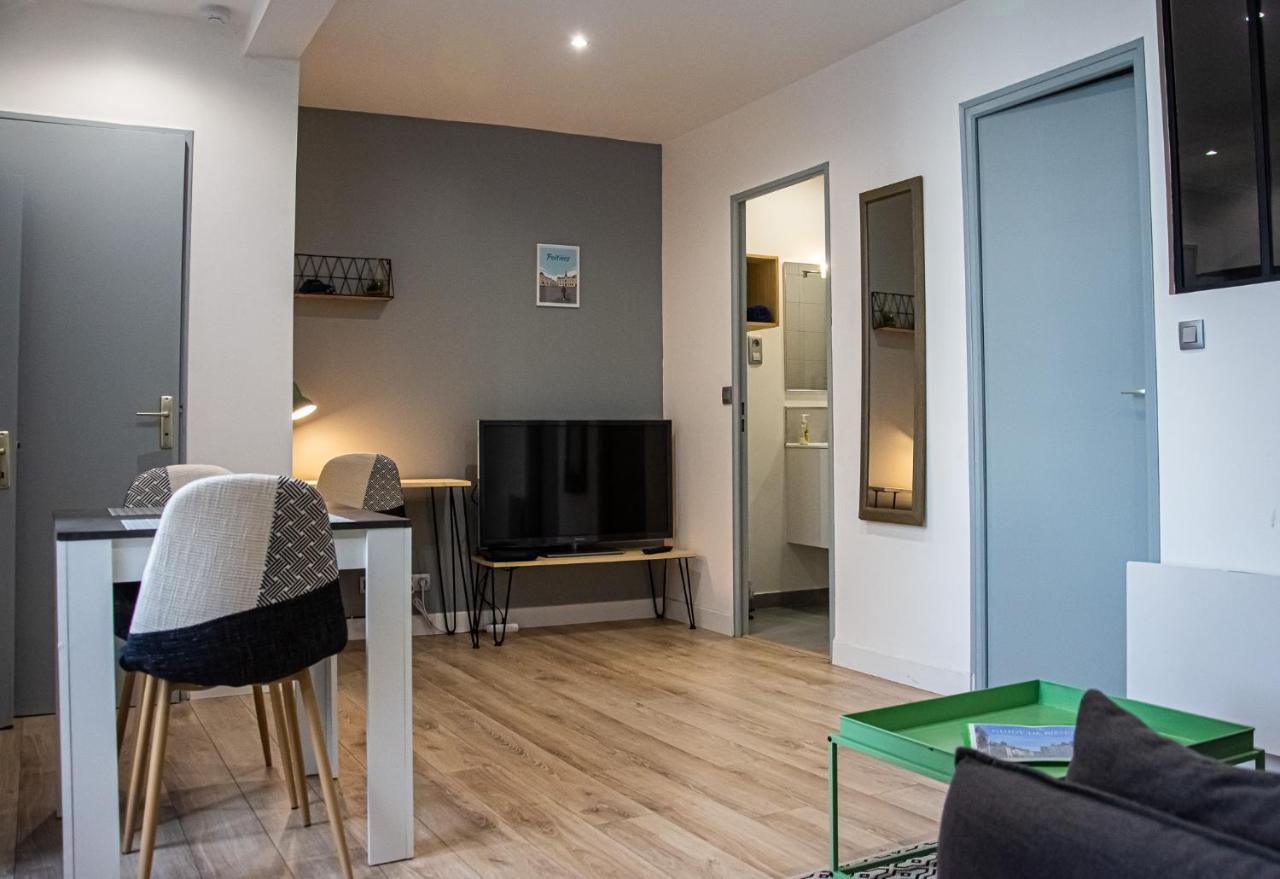 Appart Saint Cyprien + Parking privatif Poitiers Exteriör bild